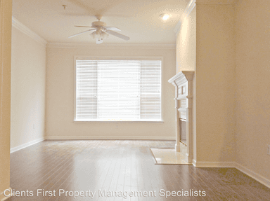 Main picture of 2400 Cumberland Pkwy SE