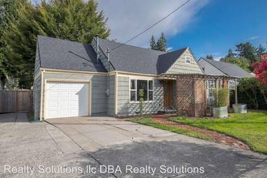 Main picture of 6841 NE Roselawn St