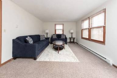 Main picture of 735 Stafford Rd