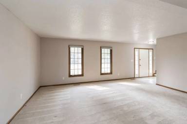 Main picture of 4728 67th St