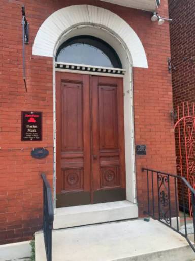 Main picture of 220 E Patrick St