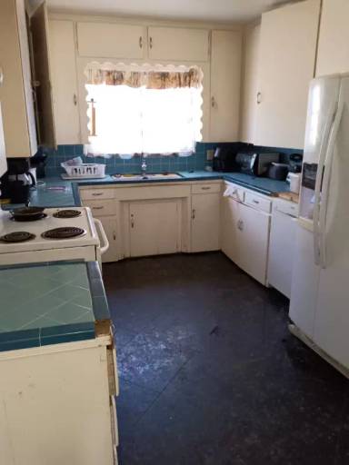 Main picture of 44664 Cedar Ave