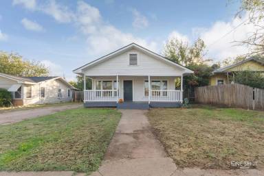 Main picture of 2141 Swenson St