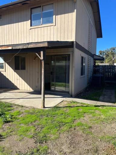 Main picture of 511 Plum St