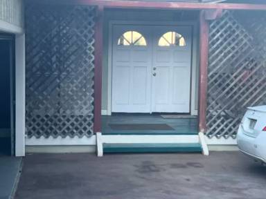 Main picture of 68-1878 Puuone Pl