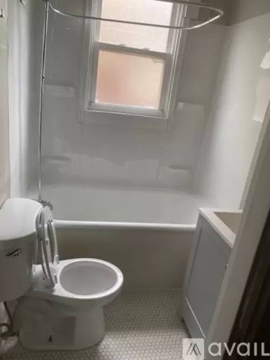 Main picture of 1772 Williams Ave