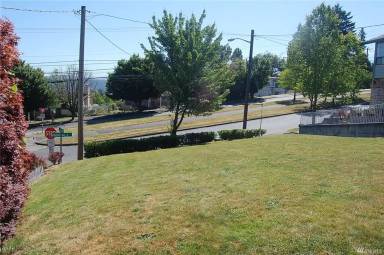 Main picture of 8637 Beacon Ave S