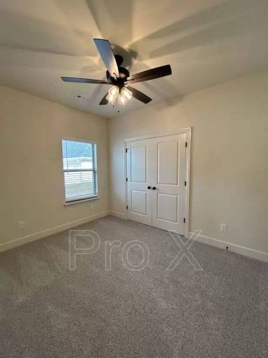 Main picture of 2201 Salmon St
