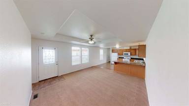 Main picture of 1400 N Frontier Trl
