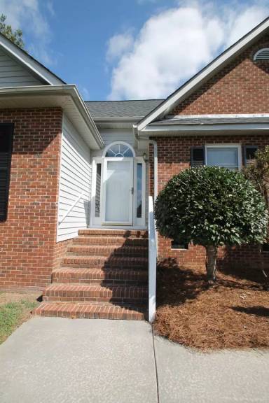 Main picture of 1663 Amanda Ln