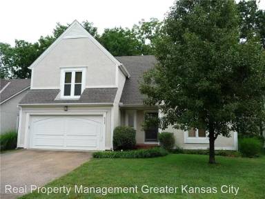 Main picture of 6209 W 126th St