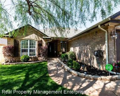 Main picture of 2713 NW 168th Ter