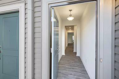 Main picture of 109 Lorcan Ln
