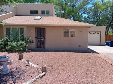 Main picture of 1055 Olympia Cir NE