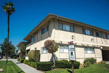 Main picture of 101 E Alhambra Rd
