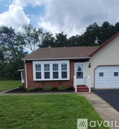 Main picture of 42A Sunset Rd
