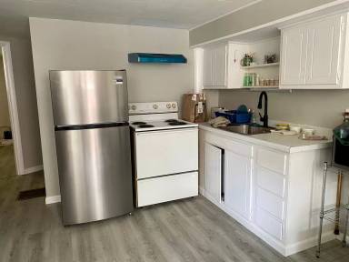 Main picture of 35 Upsala St