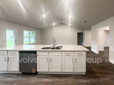 Main picture of 31 Westridge Ln