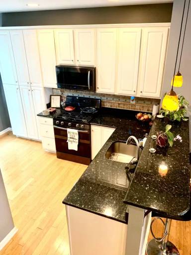 Main picture of 2128 12th Pl NW
