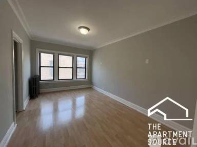 Main picture of 5451 S Cornell Ave