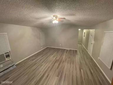 Main picture of 1511 Broadway