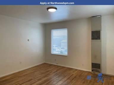 Main picture of 601 N Bartlett St