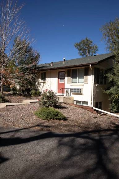 Main picture of 1460 Reed St