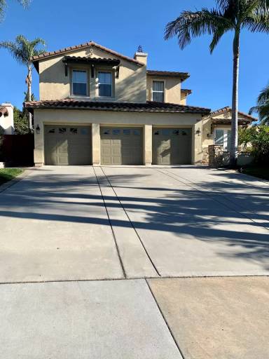 Main picture of 7804 Calle Pinabete