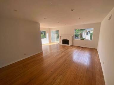 Main picture of 290 S Castanya Way
