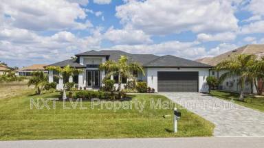 Main picture of 121 NW 38th Ave