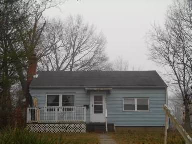 Main picture of 1600 E University St