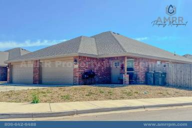 Main picture of 5611 Jarvis St