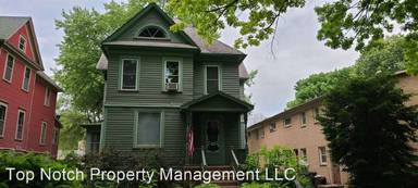 Main picture of 1026 1/2 21st St