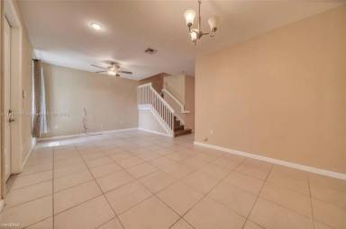 Main picture of 27514 SW 140th Ave