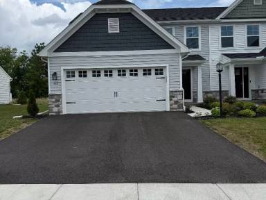 Main picture of 83 Long Bend Dr