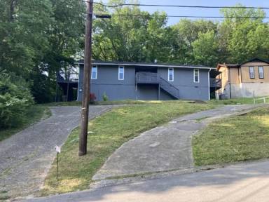 Main picture of 5240 Tusculum Ct