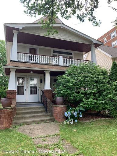 Main picture of 2695 E 128th St