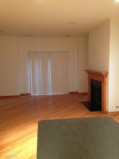 Main picture of 2715 N Wayne Ave