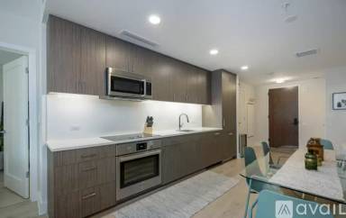 Main picture of 1221 Van Apartments