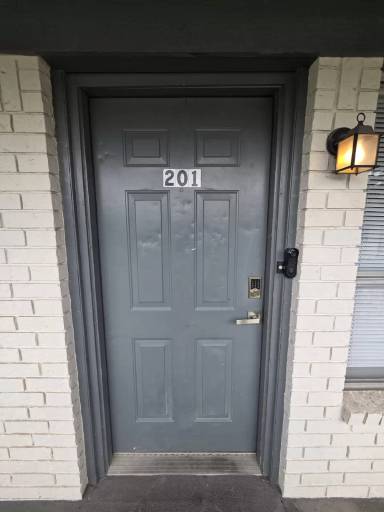 Main picture of 601 Harbour Ave