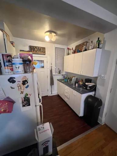 Main picture of 627-41 W Roscoe St