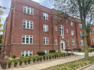 Main picture of 1610 Chadbourne Ave