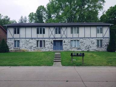 Main picture of 603 Sycamore Cir