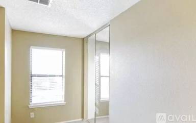 Main picture of 4753 Baytree Dr