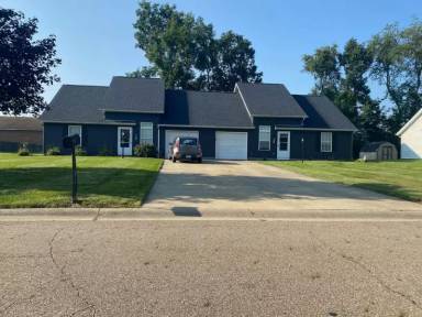 Main picture of 2006 Eastbranch Cir NE