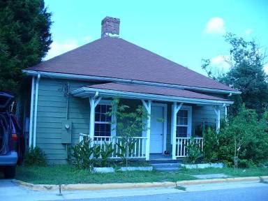 Main picture of 241 Brick St