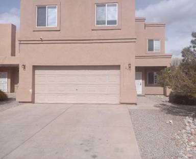 Main picture of 2631 Sarita Ave NW