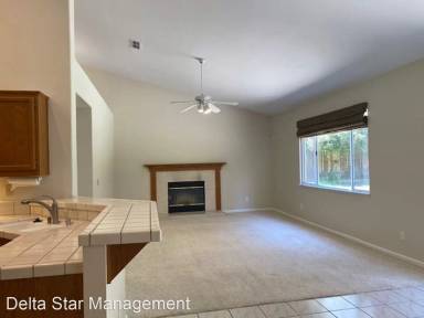 Main picture of 2706 Devon Ct