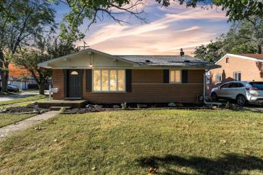 Main picture of 31611 Lonnie Blvd