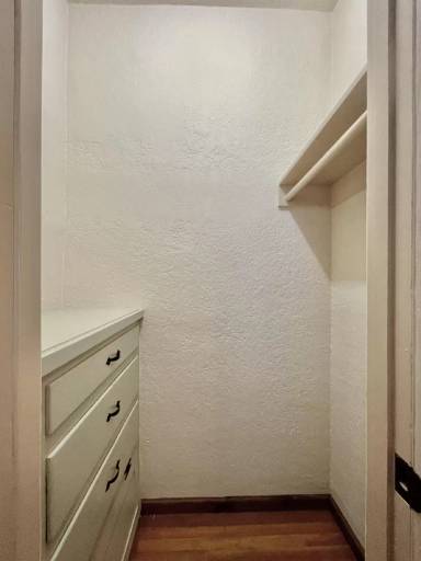 Main picture of 1630 E Broadway